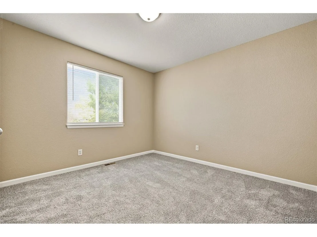Photo of 385 Cholla Dr