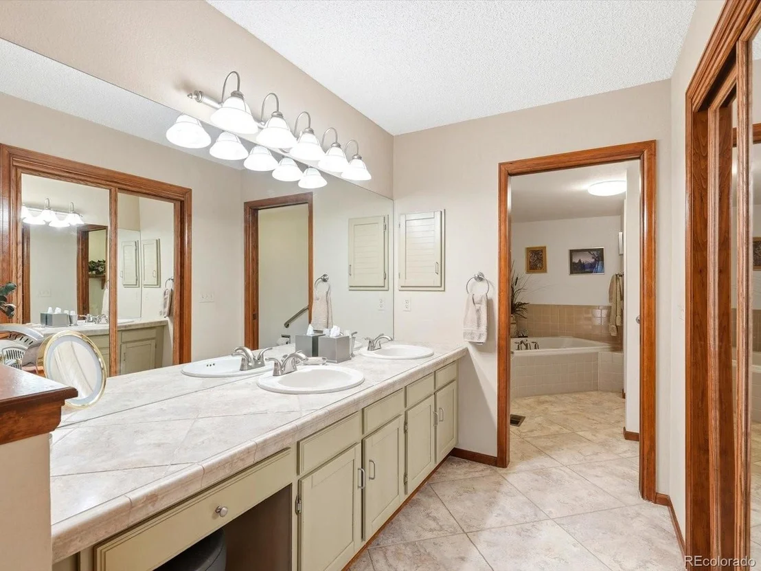Photo of Unit C at 16082 Deer Ridge Dr