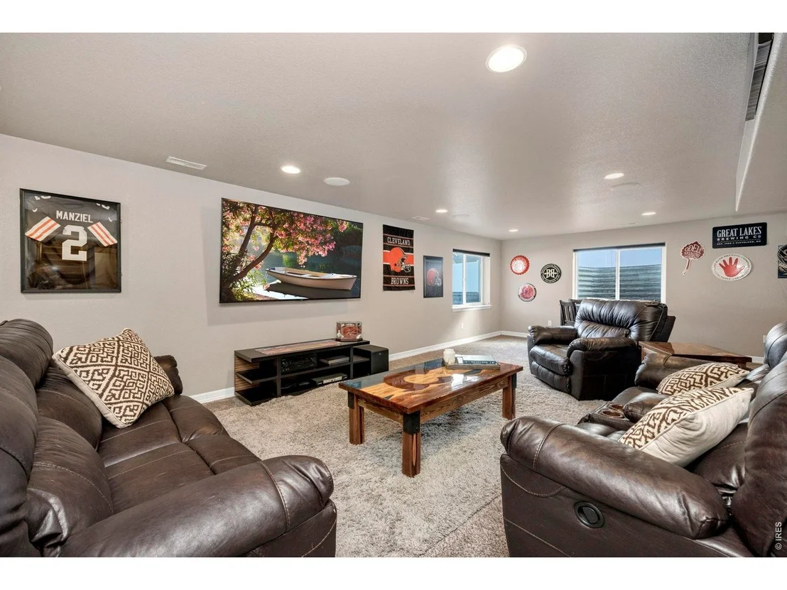 Photo of 5225 Carmon Dr