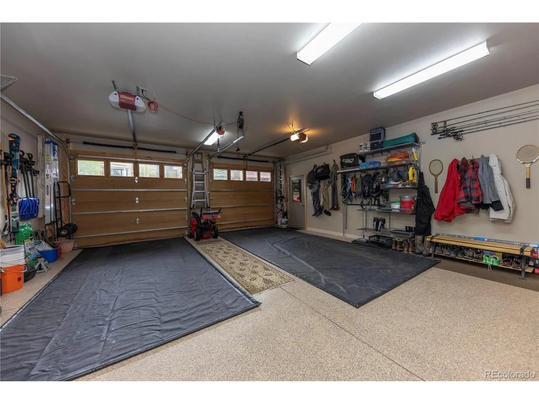 Photo of 354 Ensign Dr