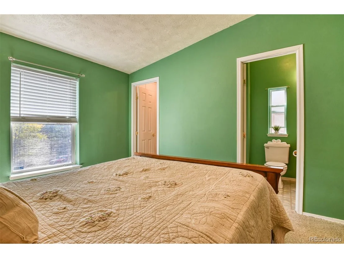 Photo of 1011 W Bison Creek Trl