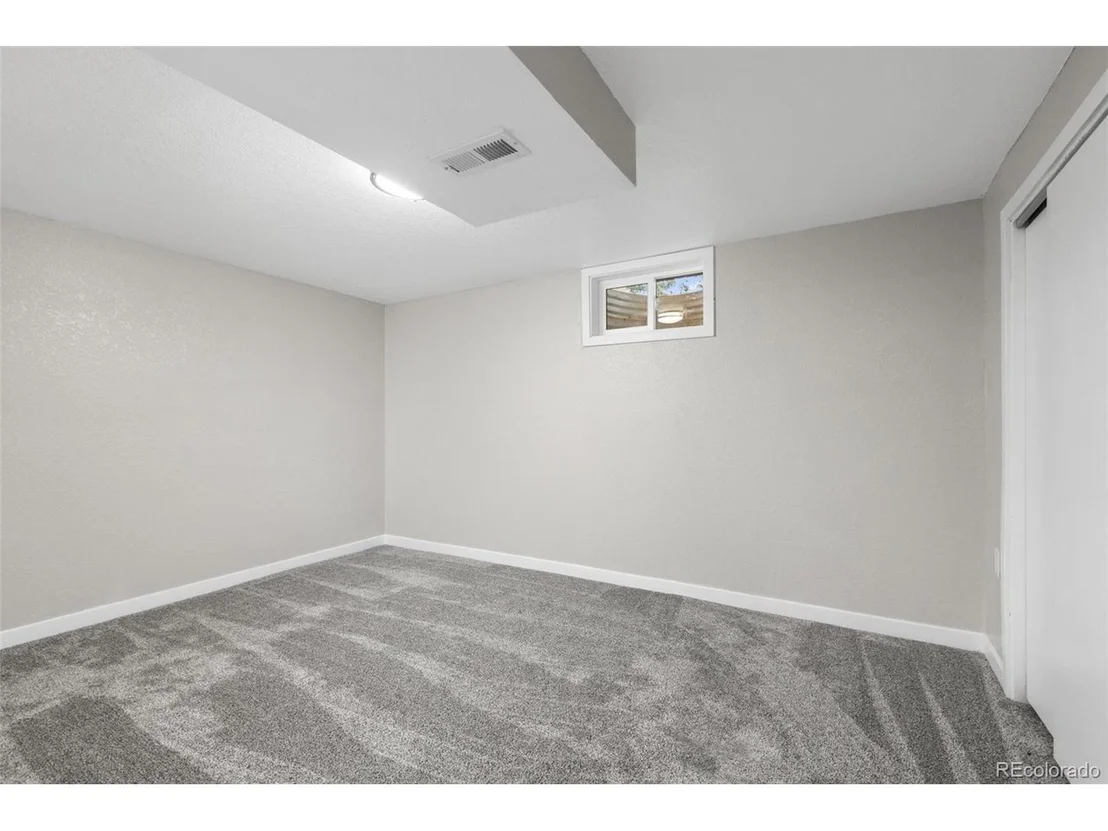 Photo of 100 Emerald St