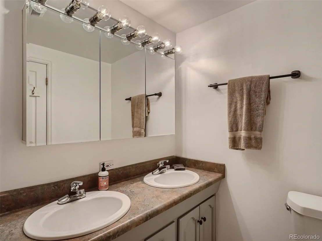 Photo of 146 Conifer Dr