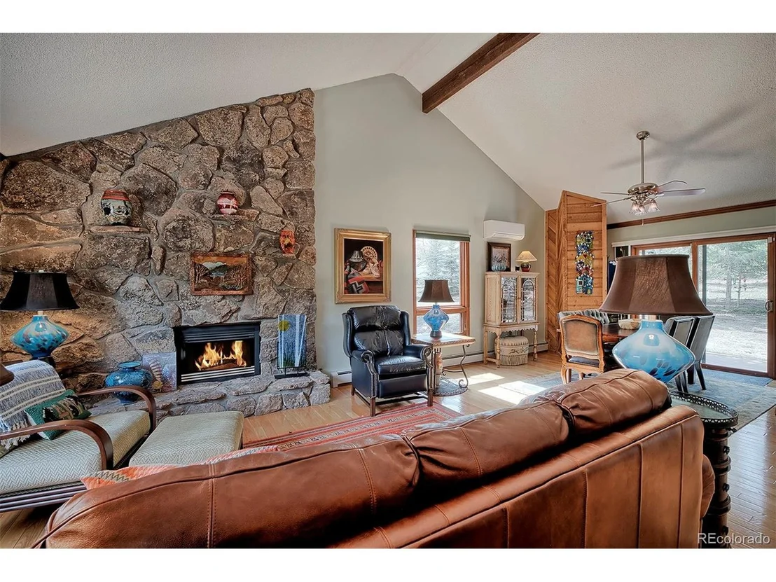 Photo of 25178 Stanley Park Rd