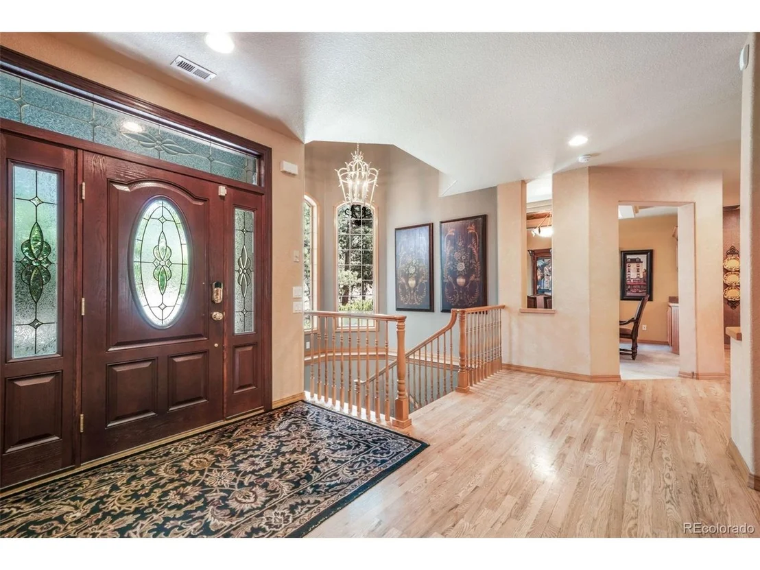 Photo of 17556 Colonial Park Dr