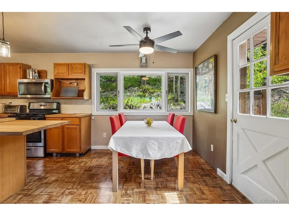 Photo of 31582 Pike View Dr
