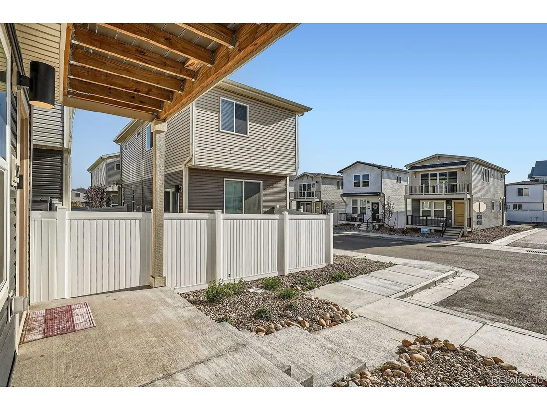 Photo of 5035 N Walden Way
