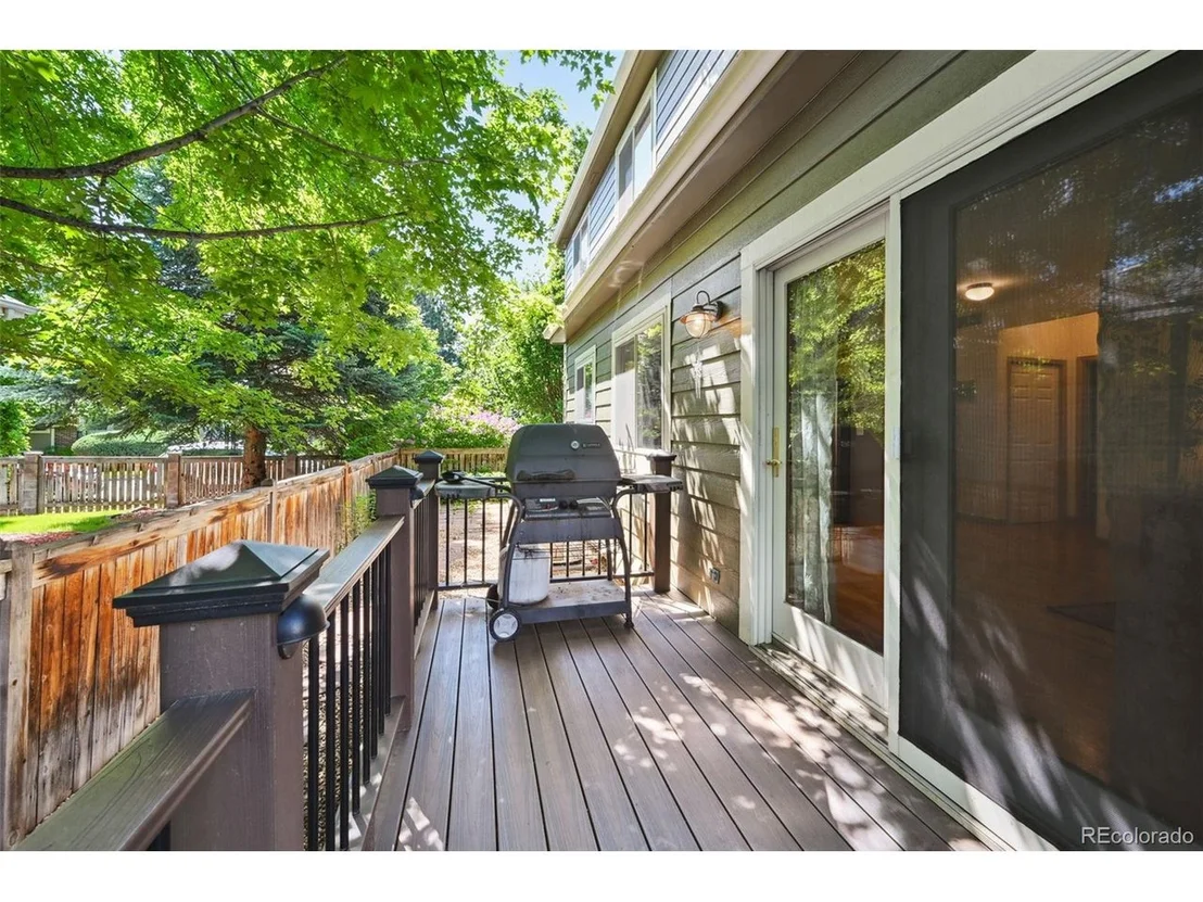 Photo of 3256 Wright Ave