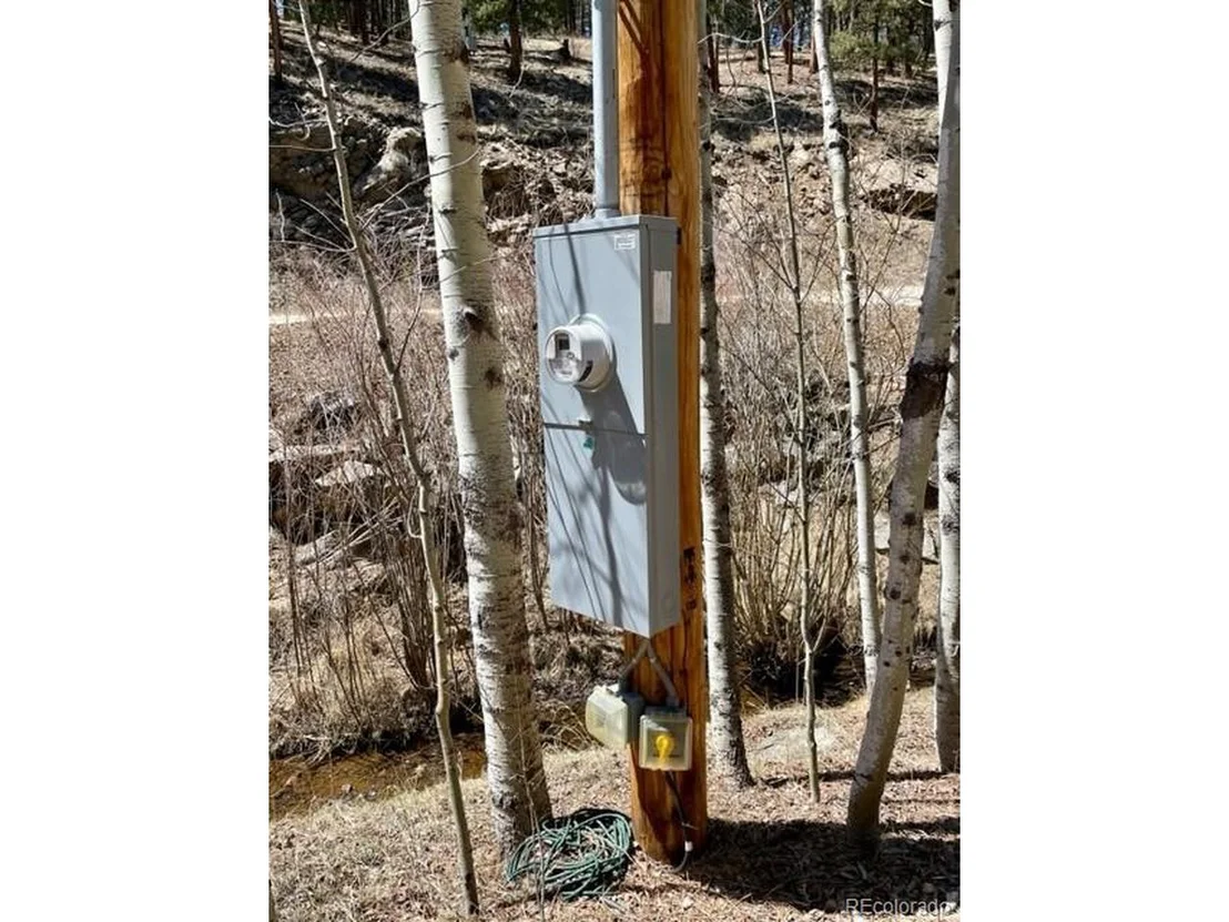 Photo of 694 Crow Valley Rd
