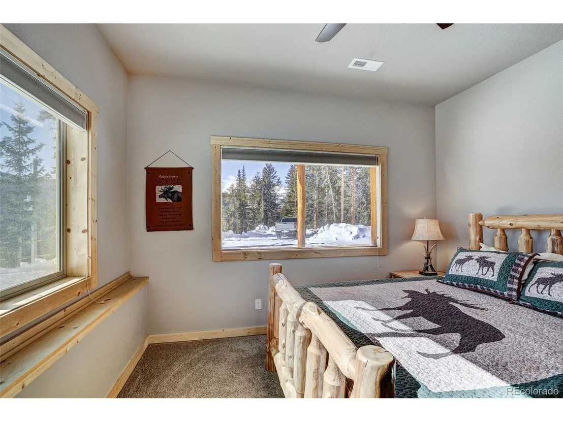 Photo of 207 Pine Cone Way