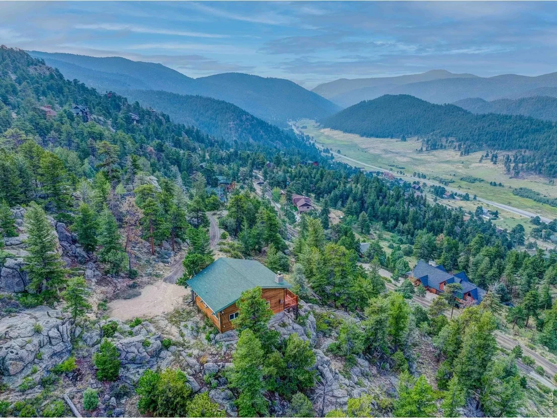 Photo of 301 Pine Tree Dr