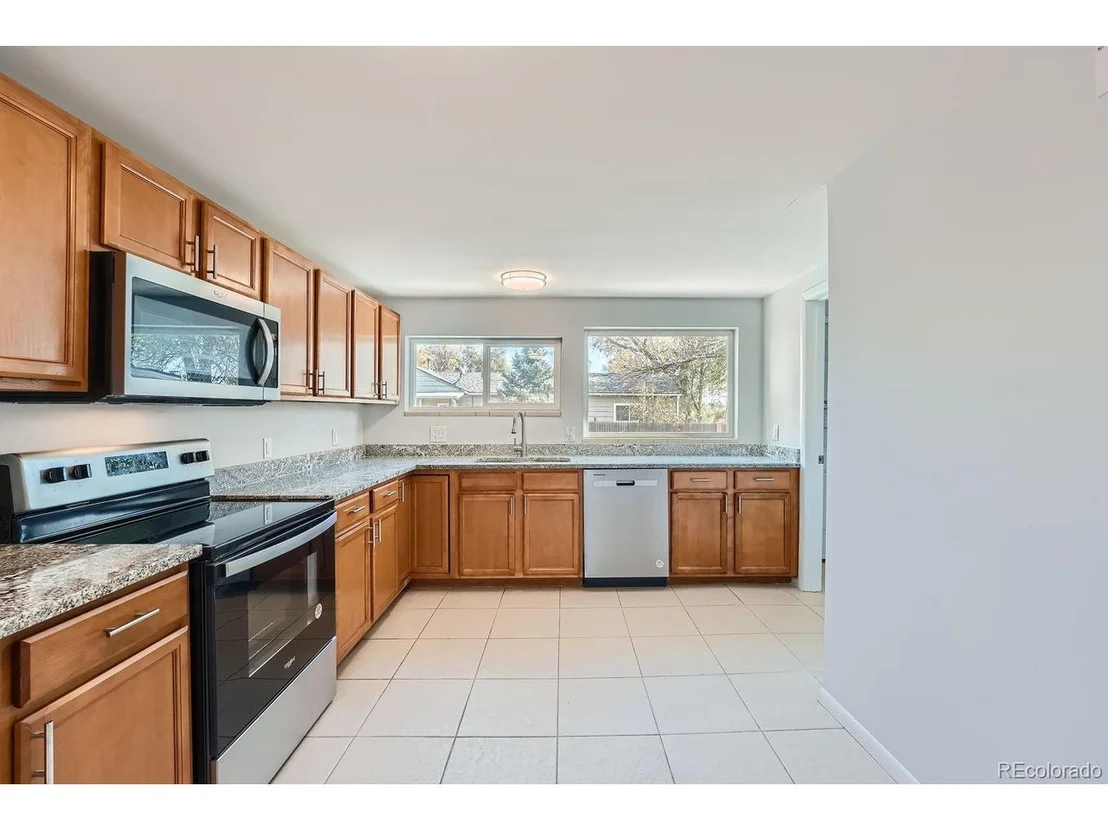 Photo of 6052 Wadsworth Blvd