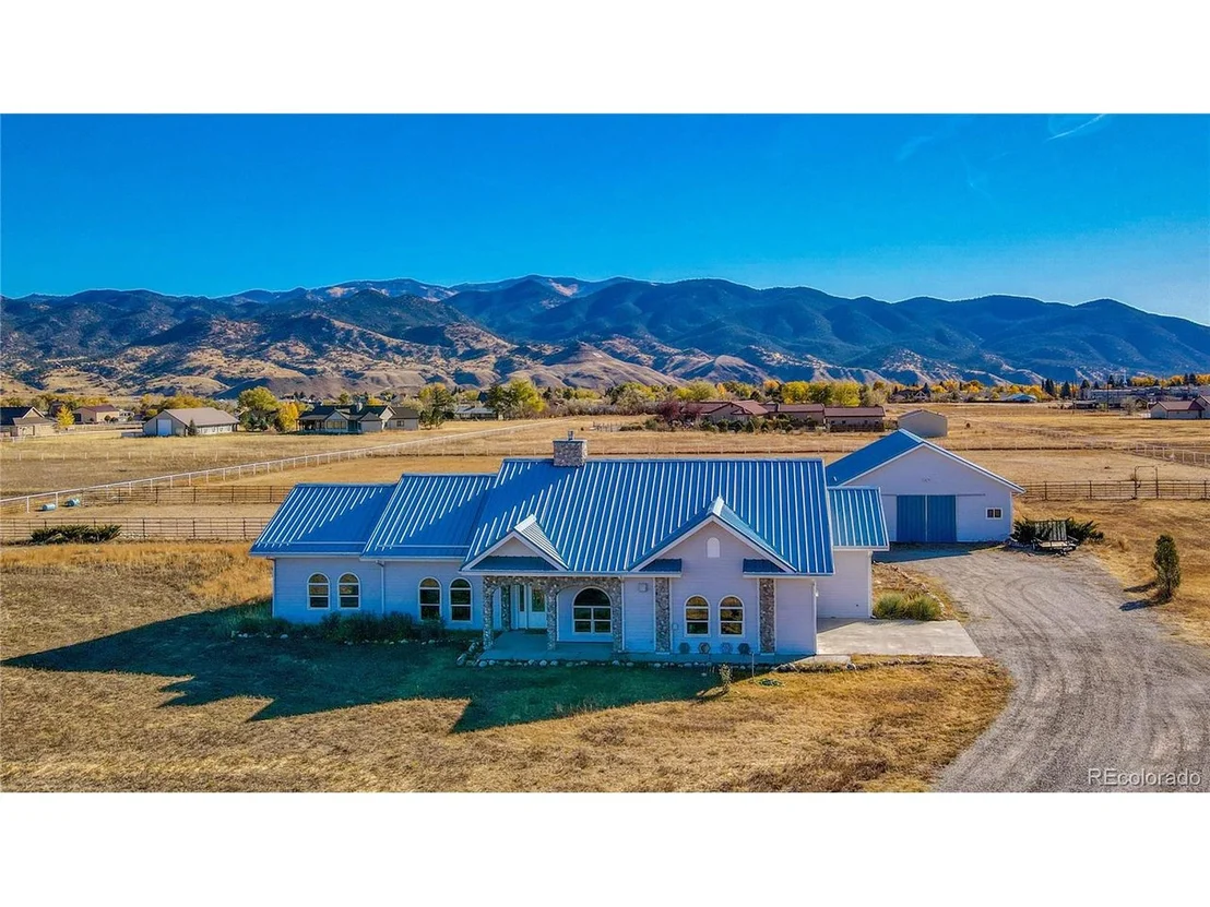 Photo of 8115 County Road 144