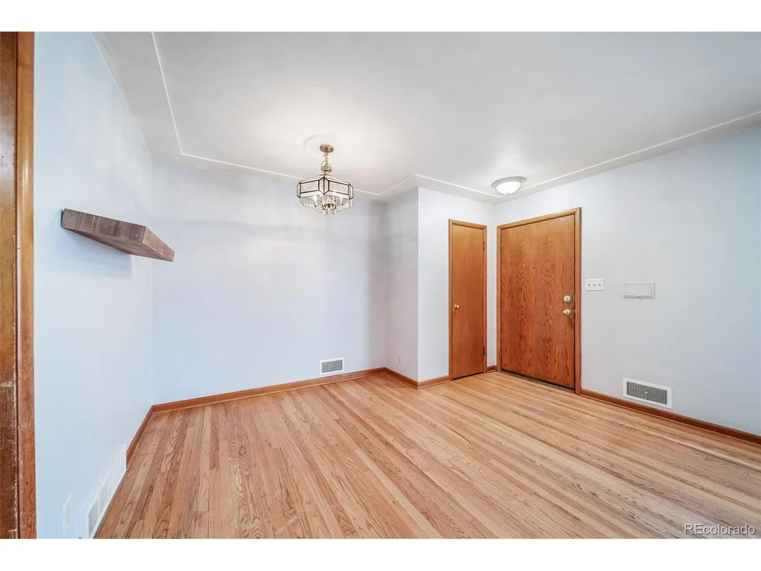 Photo of 2228 Newark St
