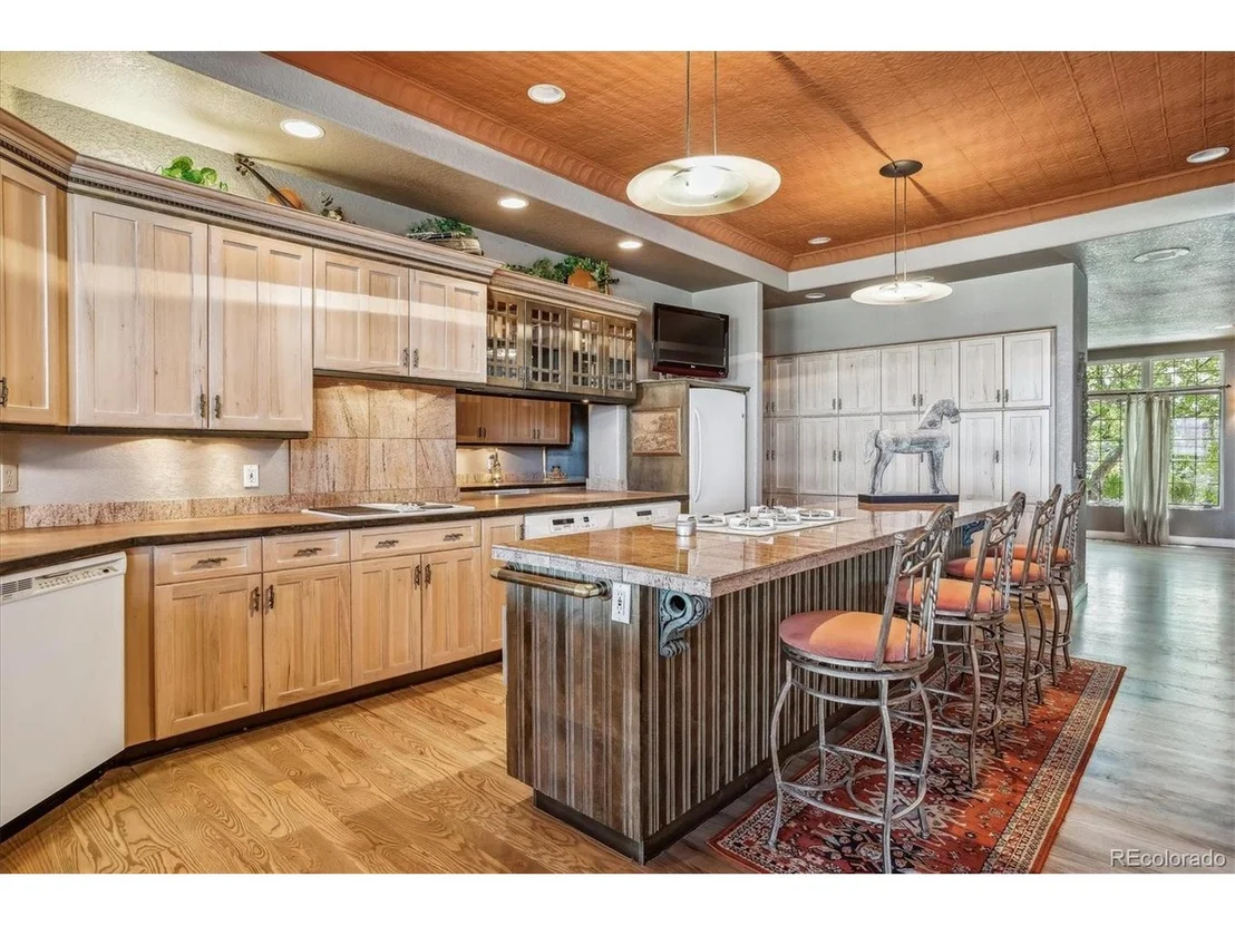 Photo of 9983 Heather Dr