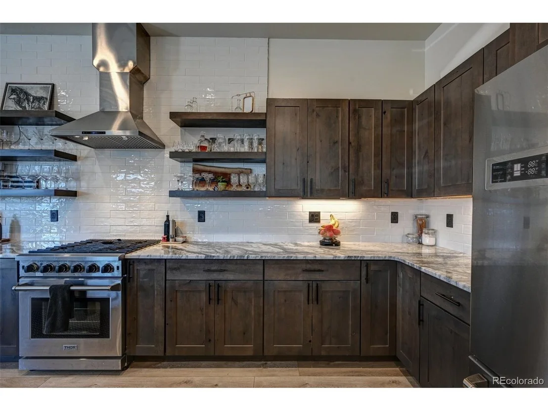 Photo of 10503 Willow Ave