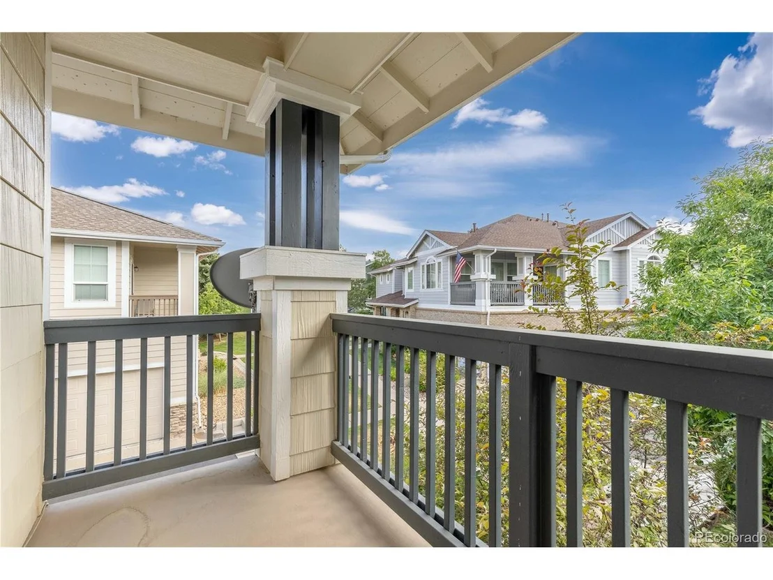 Photo of 32 Whitehaven Cir