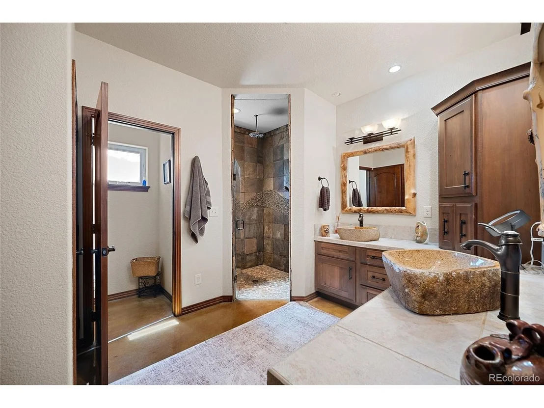 Photo of 8200 Abbey Rd