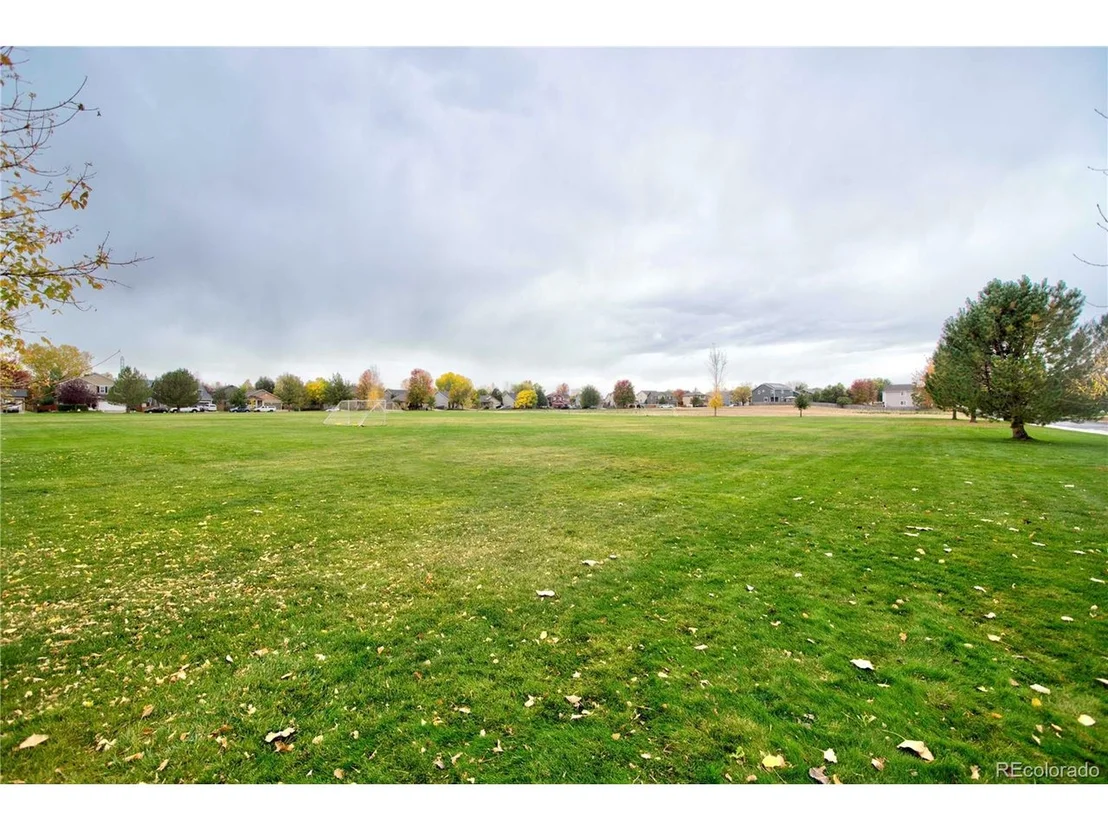 Photo of 6139 Shamrock Cir