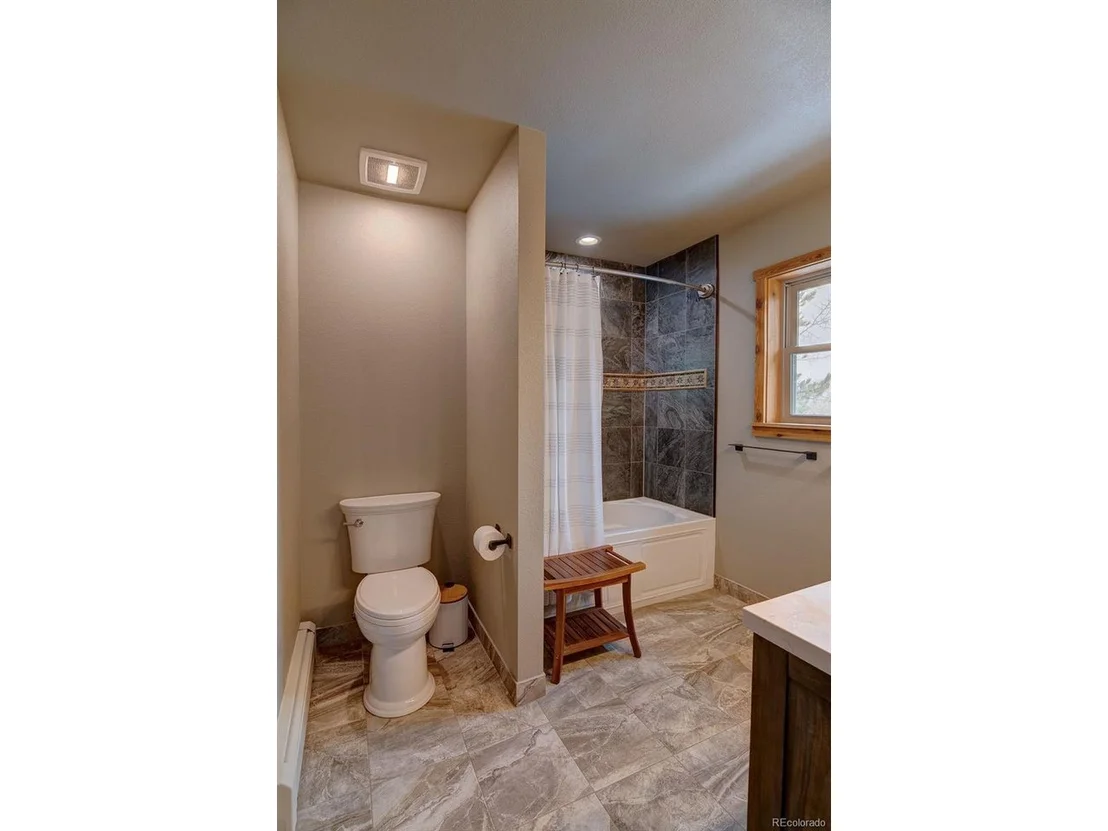Photo of 45 Oak Way