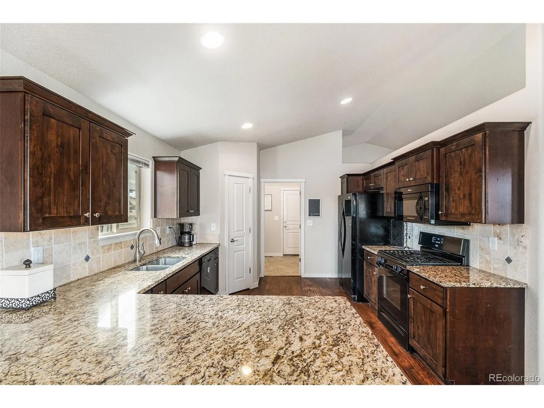 Photo of 346 Sunset Dr