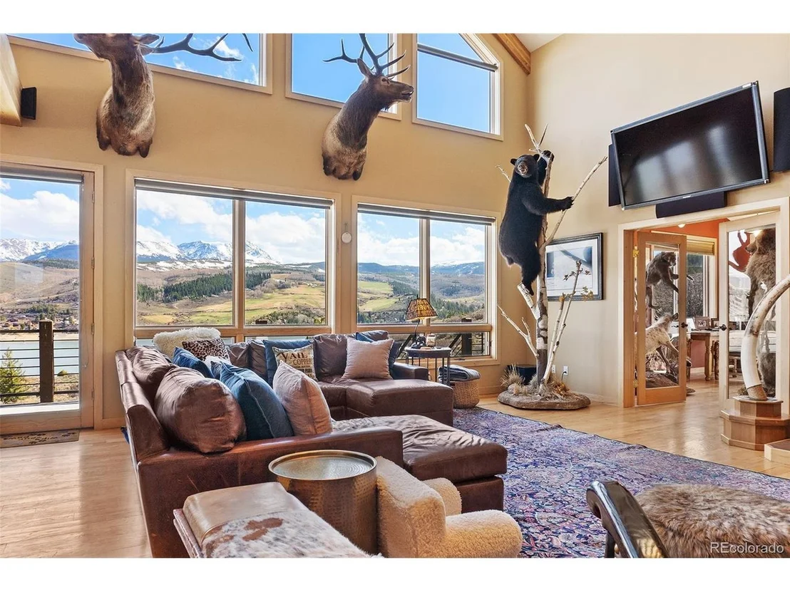Photo of 9924 Heeney Rd