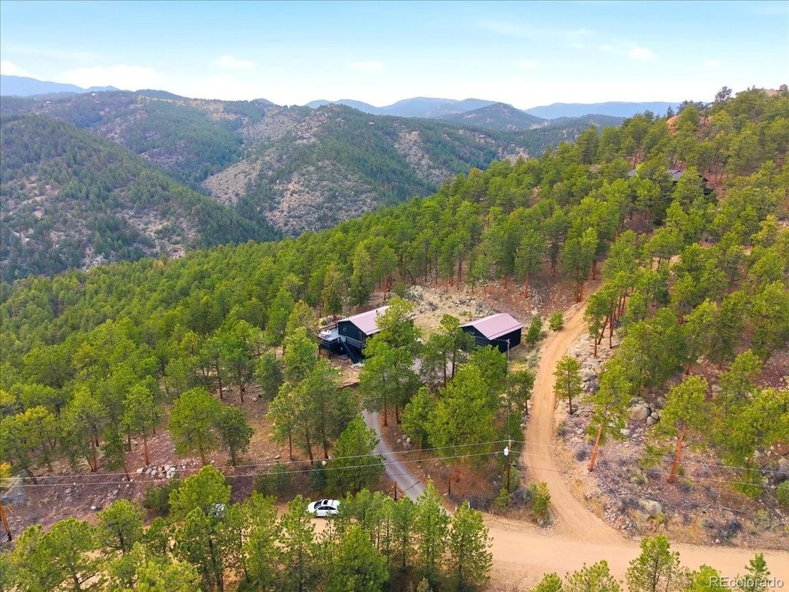 Photo of 475 Holmes Gulch Rd