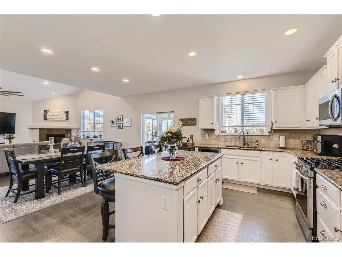 Photo of 15935 Savory Cir