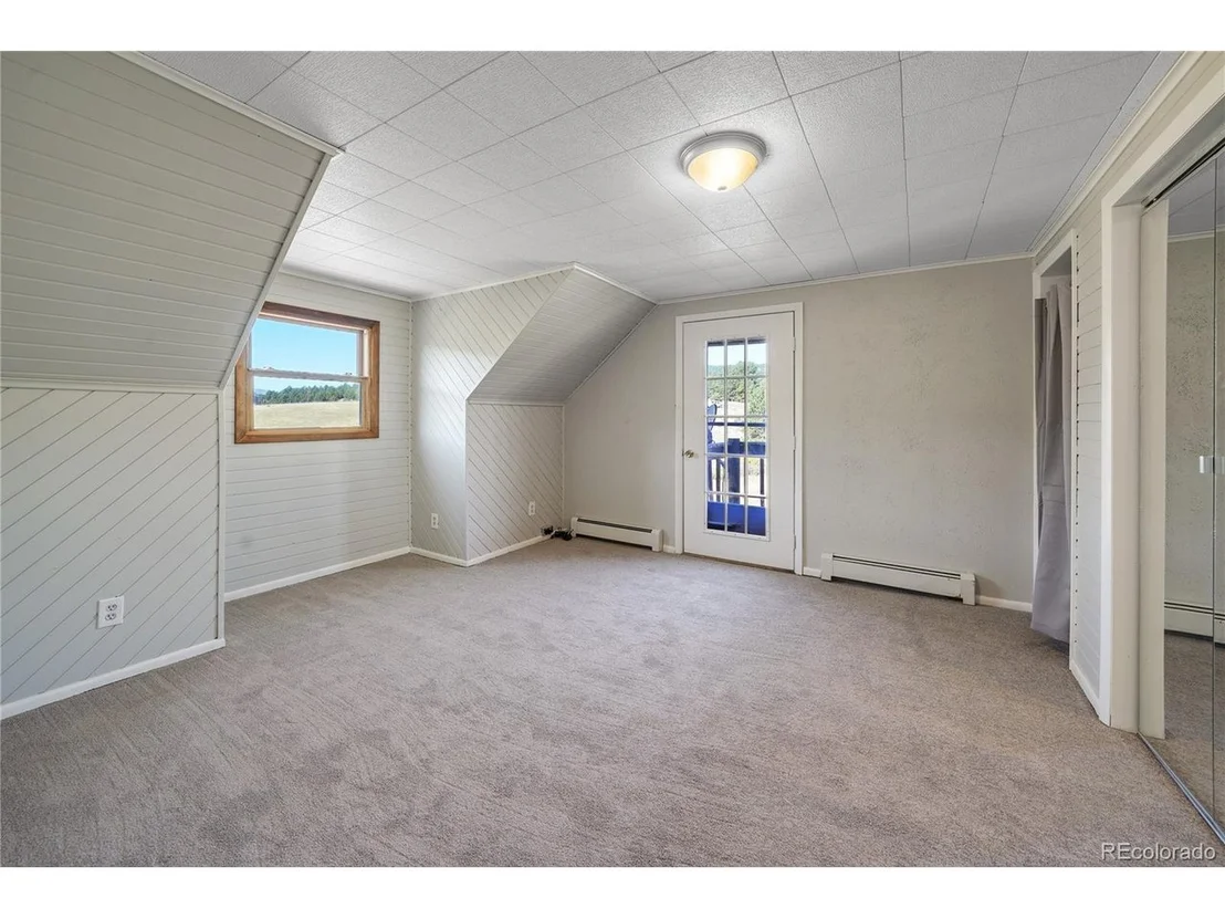 Photo of 360 Lonestar Rd