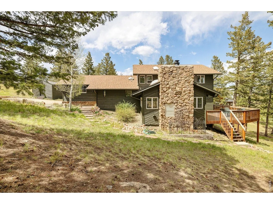 Photo of 124 Deer Trail Cir