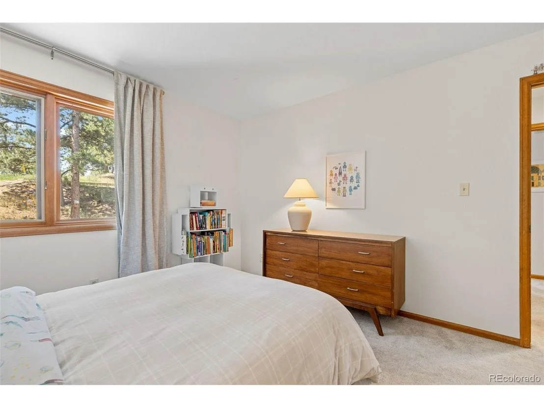 Photo of 6159 S Skyline Dr