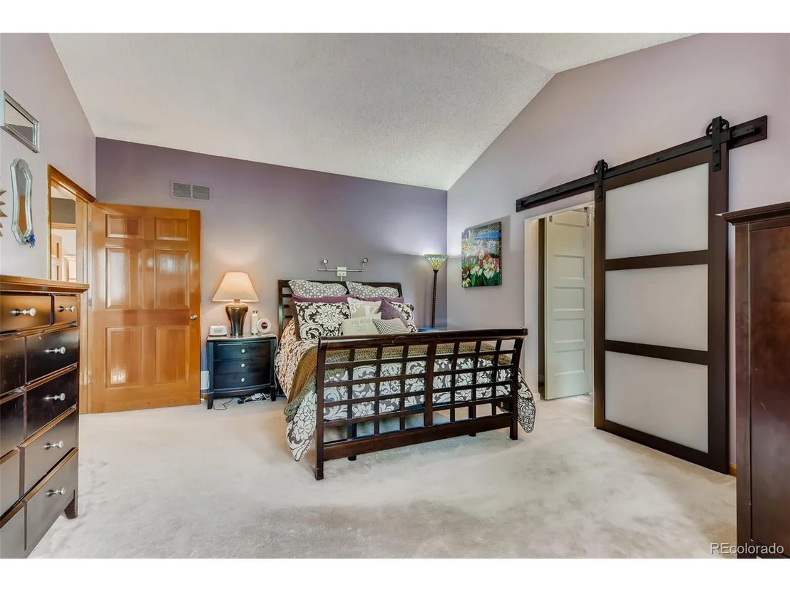 Photo of 13318 Downing St