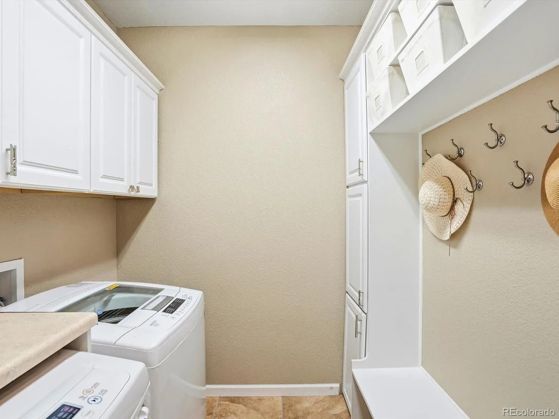 Photo of 2626 Gray Wolf Loop