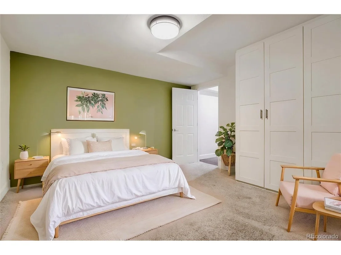 Photo of 24625 E Chenango Dr