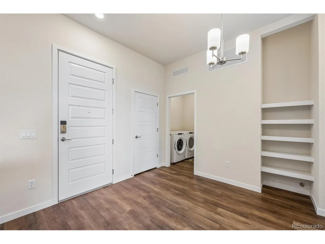 Photo of Unit 2103 at 485 Interlocken Blvd