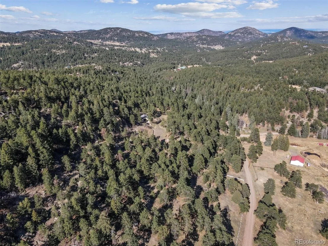 Photo of 7555 Rossman Gulch Rd