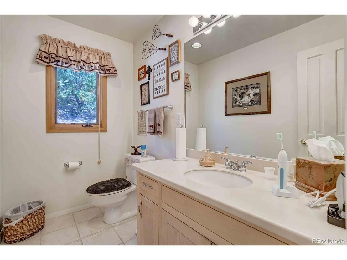Photo of 605 County Rd 102