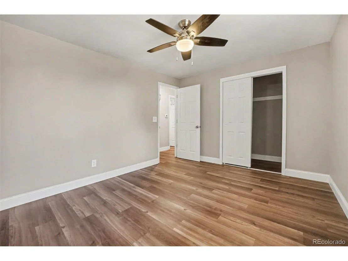 Photo of 400 Leo Ln