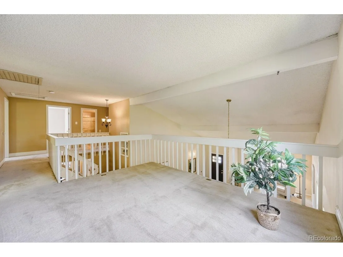 Photo of 8168 Dover Cir