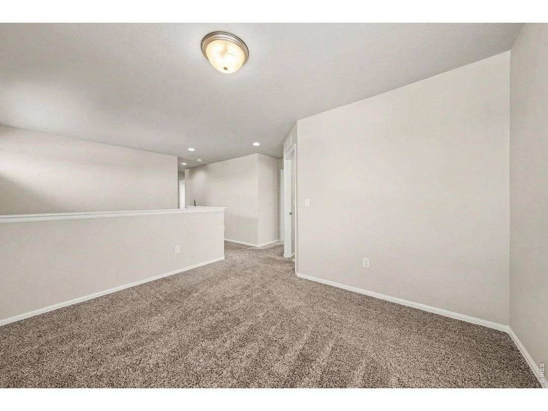 Photo of 961 Ashbrook Dr