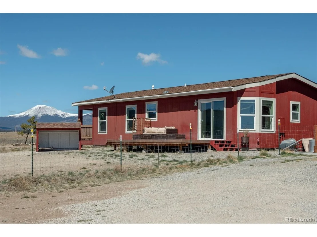 Photo of 261 Bridle Path