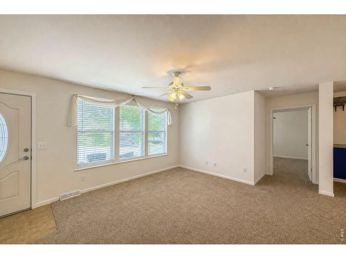 Photo of 7900 Mountain View Dr