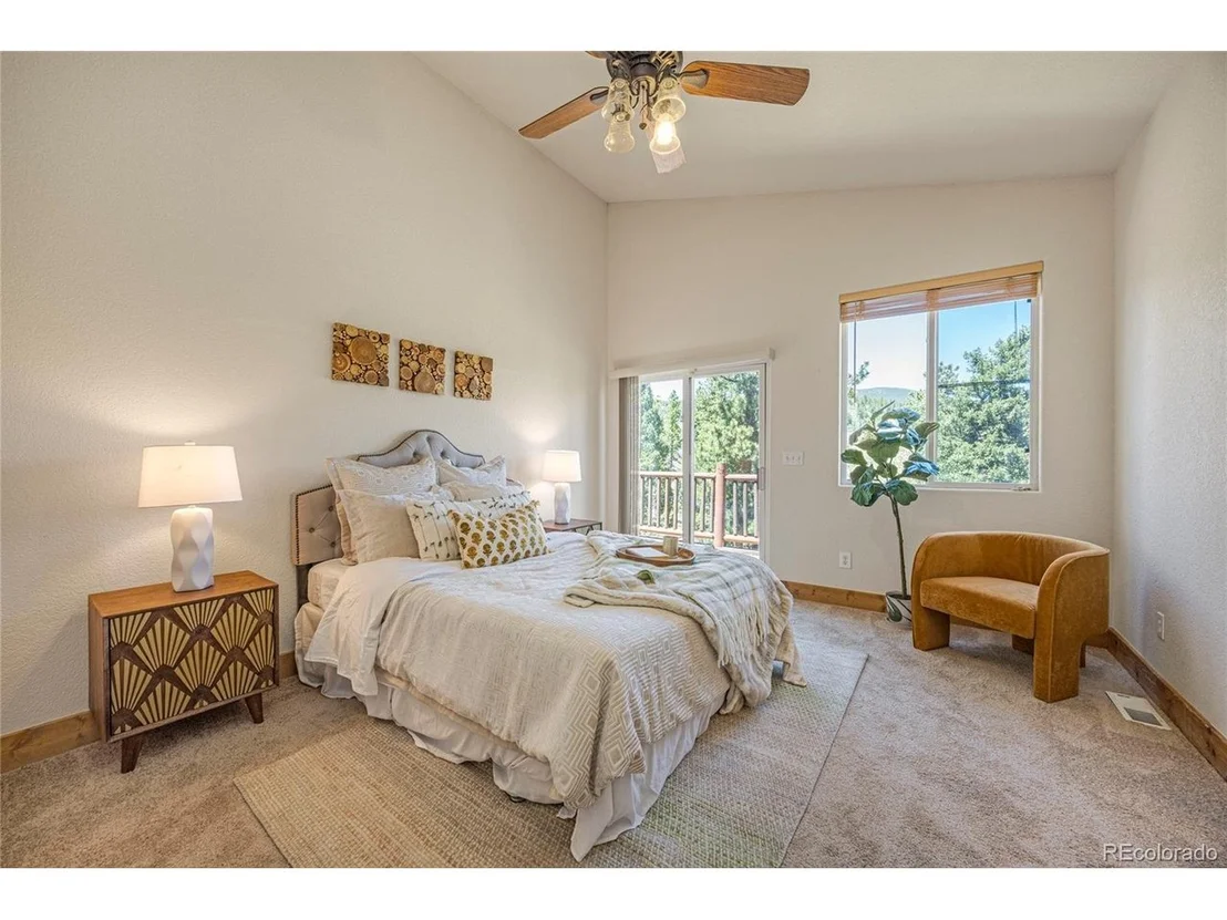 Photo of 67 Aspen Ln