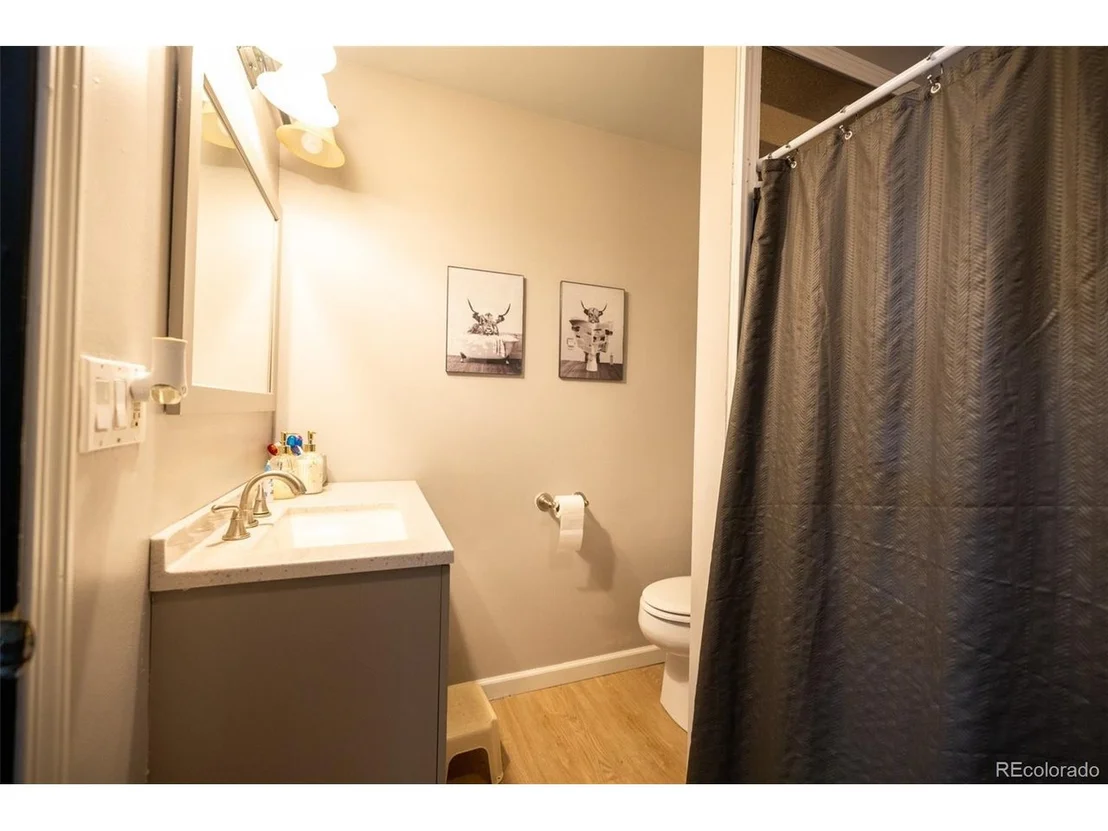 Photo of 403 Western Ave