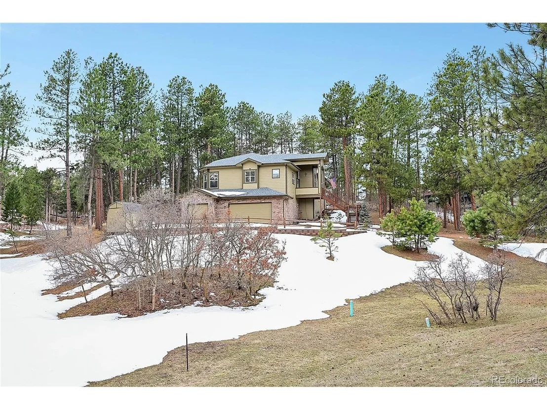 Photo of 882 Independence Dr