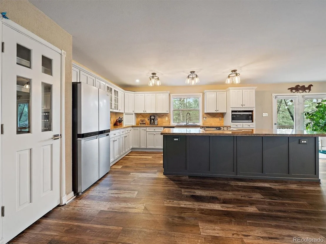 Photo of 2572 Aspen Spring Dr