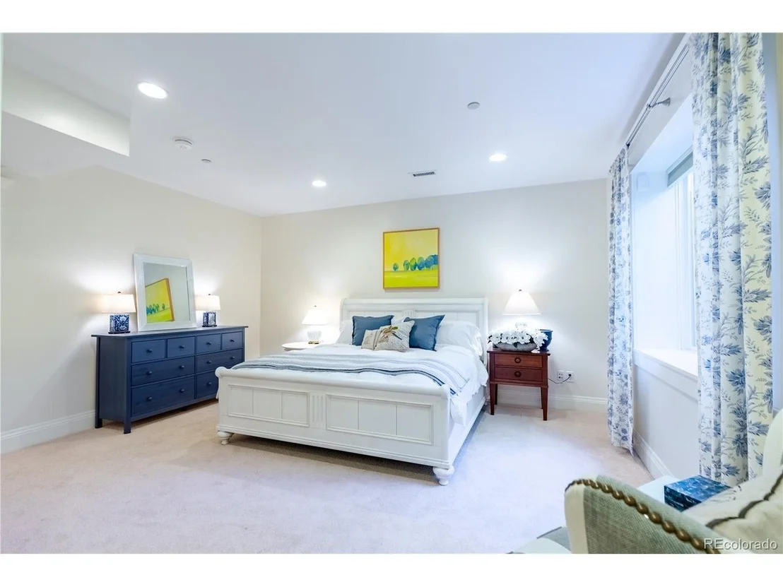 Photo of 7933 Anchor Dr
