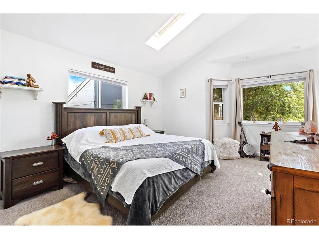 Photo of 103 Sandler Dr