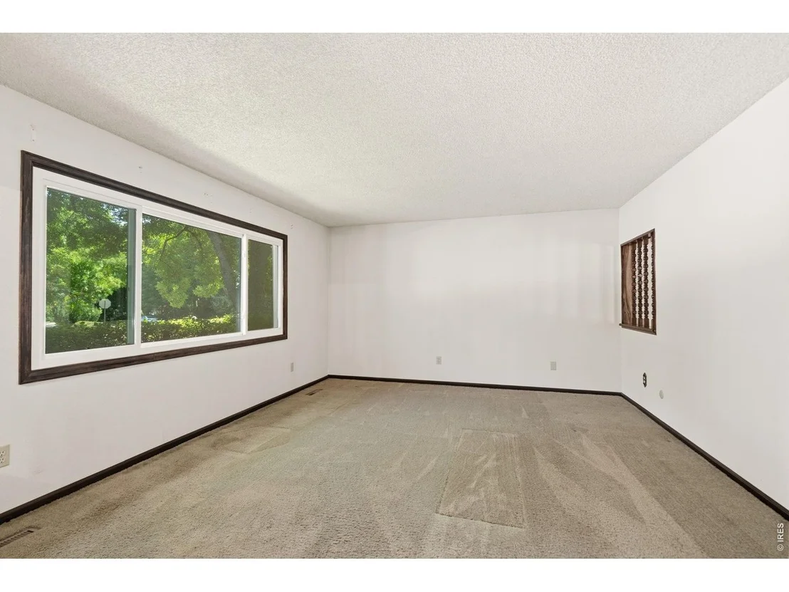 Photo of 1431 Centennial Rd