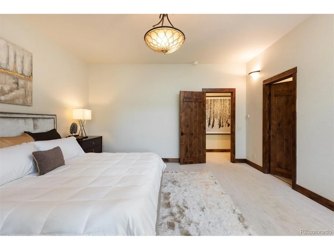Photo of 41 Stillson Placer Ter